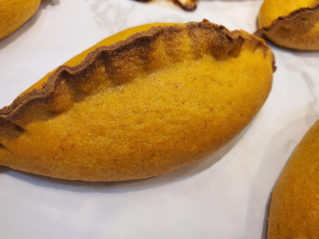 BEEF BOURGGUIGNON : Savor the richness of our savory red wine sauce poured over beef, veggies, and mushrooms.